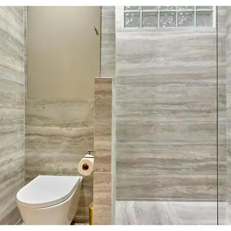 Center Of Beaubourg By Studioprestige Апартаменты Париж