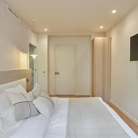 Appartement Center Of Beaubourg By Studioprestige Parijs