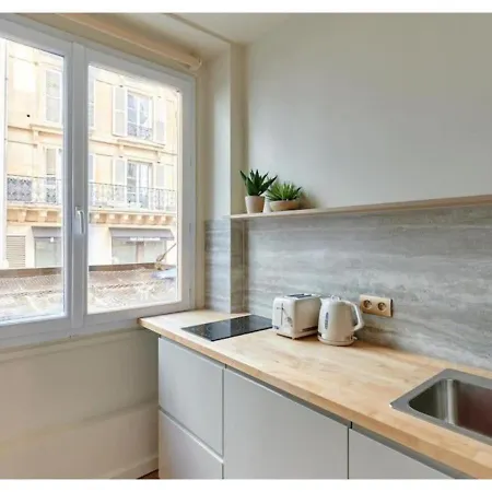Apartment Center Of Beaubourg By Studioprestige